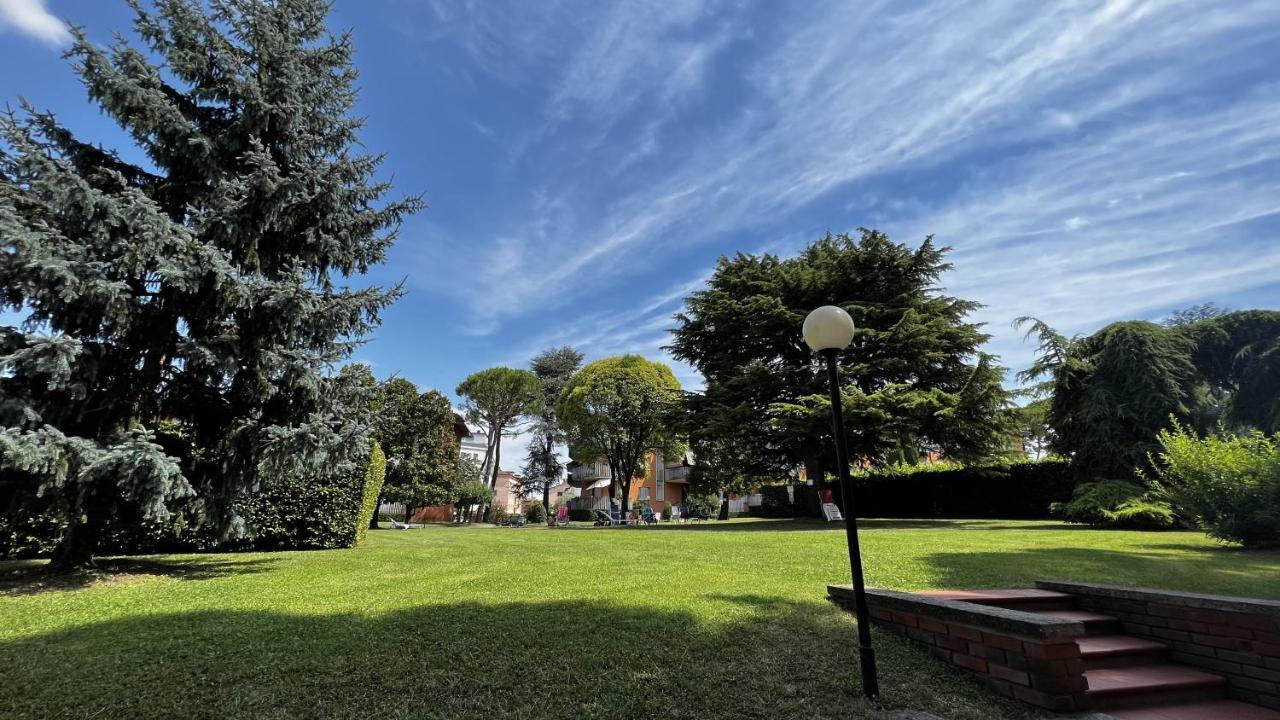 Premium Apartments Peschiera بسكييرا ديل غاردا المظهر الخارجي الصورة