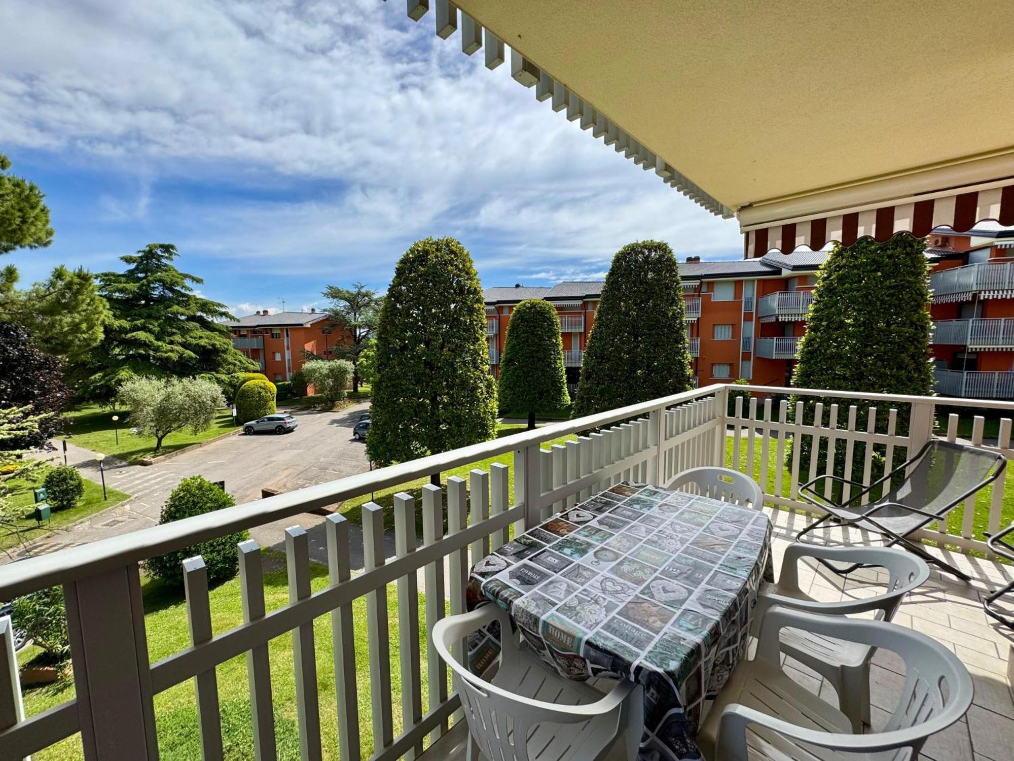 Premium Apartments Peschiera بسكييرا ديل غاردا المظهر الخارجي الصورة